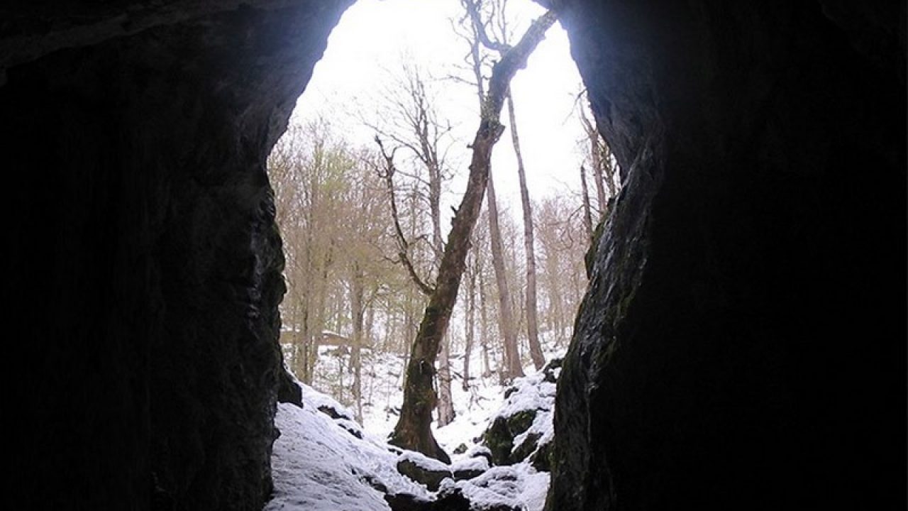 غار آویشو ماسال 