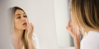 درمان خشکی لب