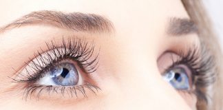 دلایل ریزش مژه