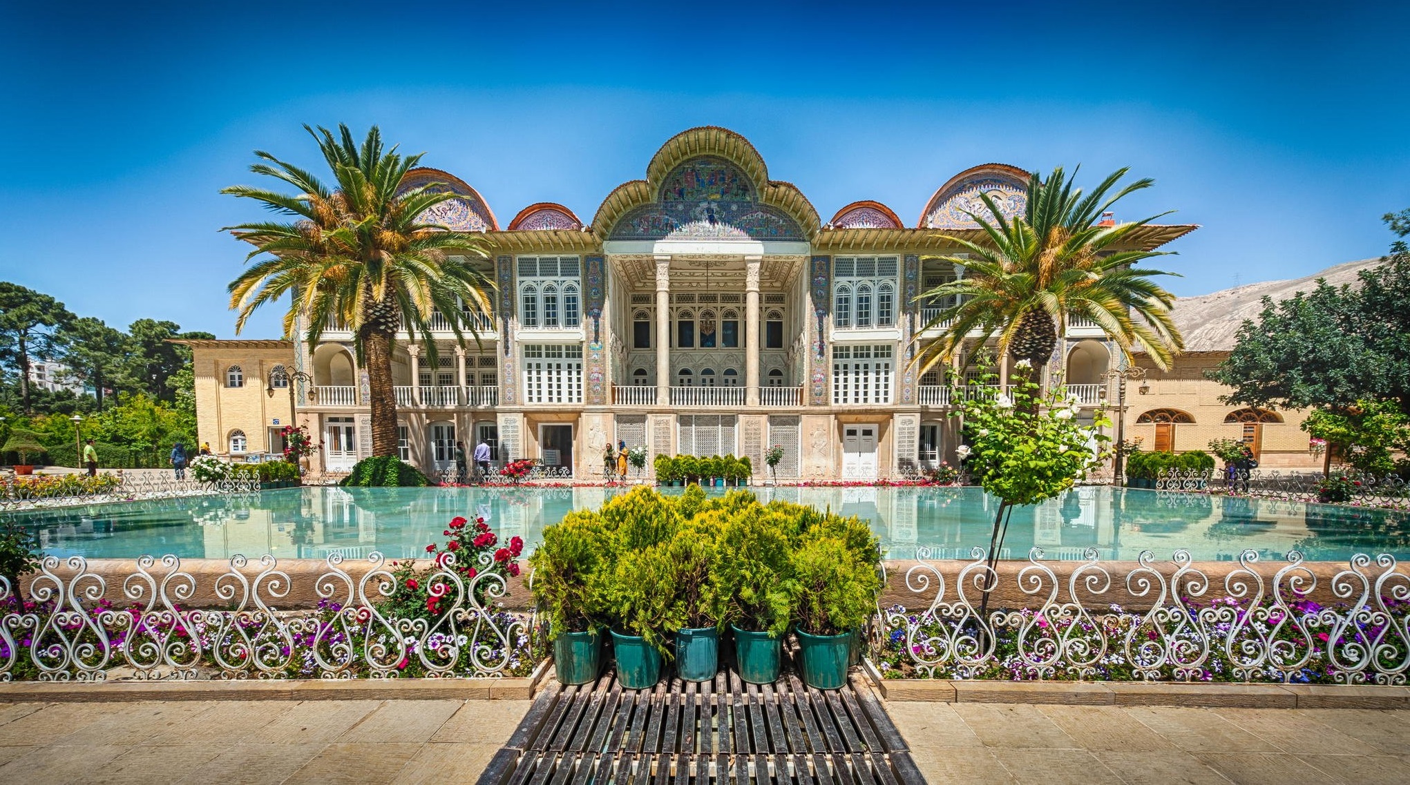 باغ نارنجستان قوام - جاهای دیدنی شیراز