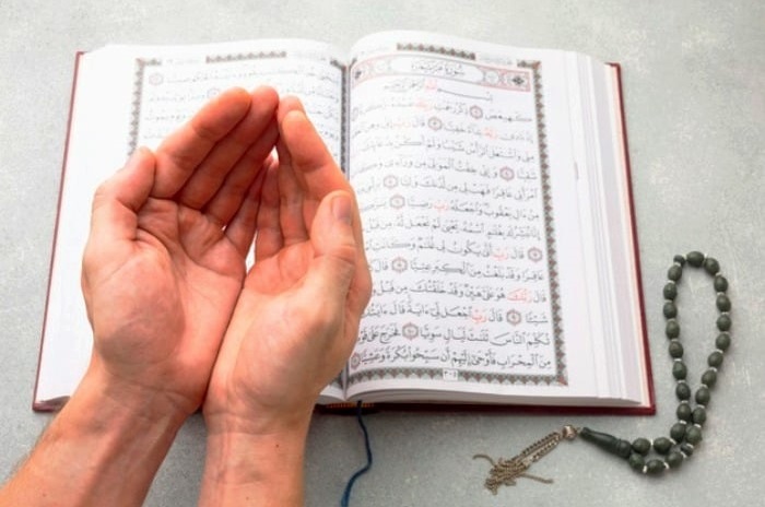 قرآن خواندن - دعا برای چشم زخم