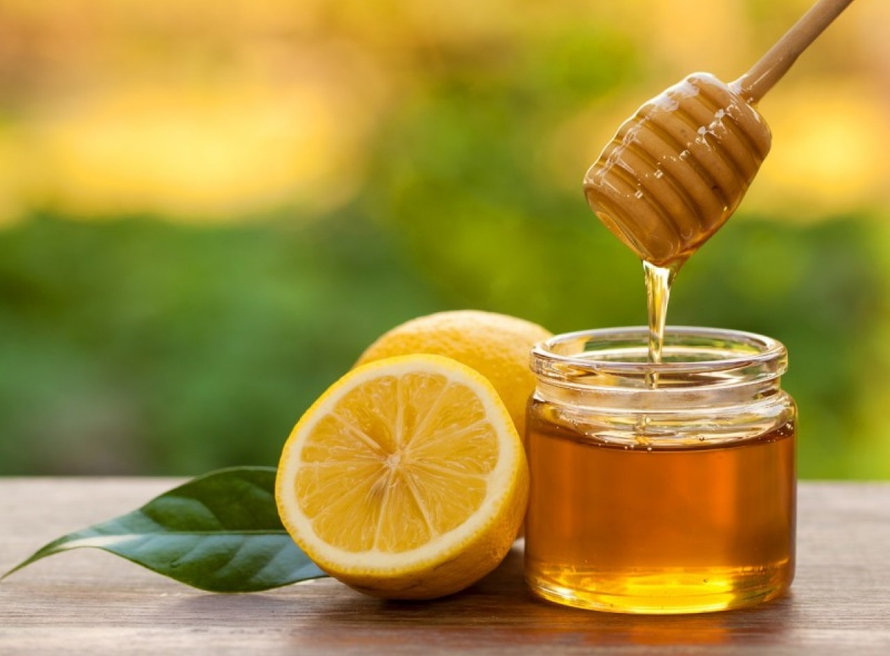 عسل و لیمو ترش - درمان موی زیر پوستی