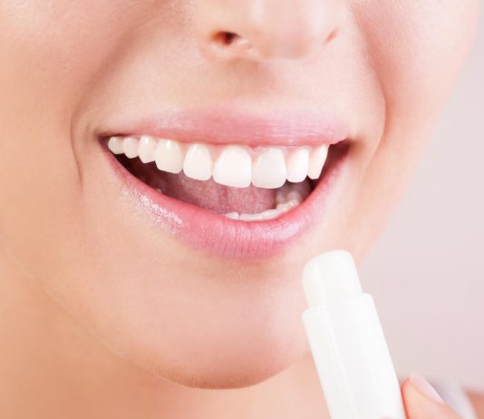 ساخت بالم لب خانگی