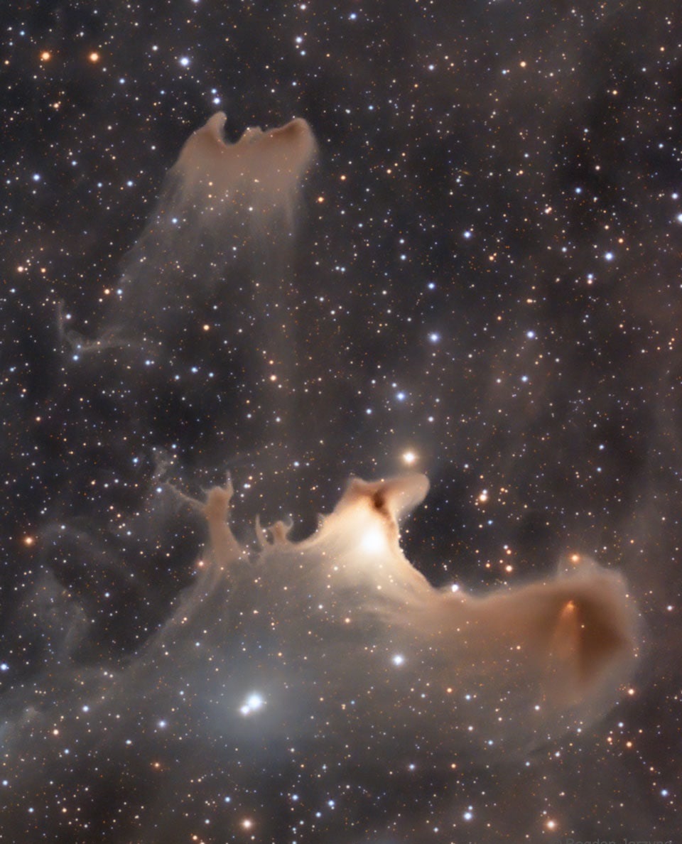 بازتاب سحابی شبح - تصاویر تلسکوپ هابل