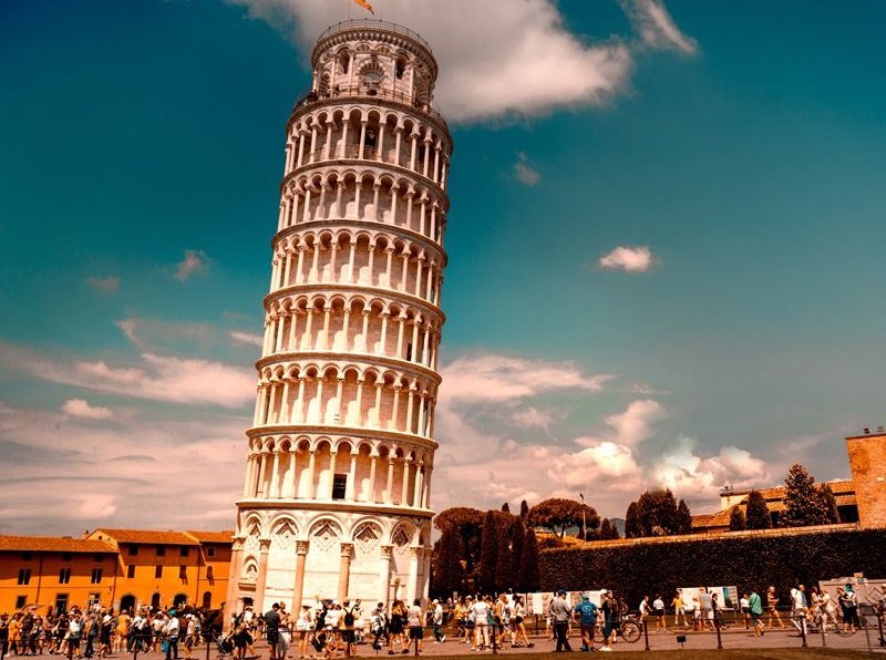 برج کج پیزا ایتالیا - مکان های دیدنی ایتالیا
