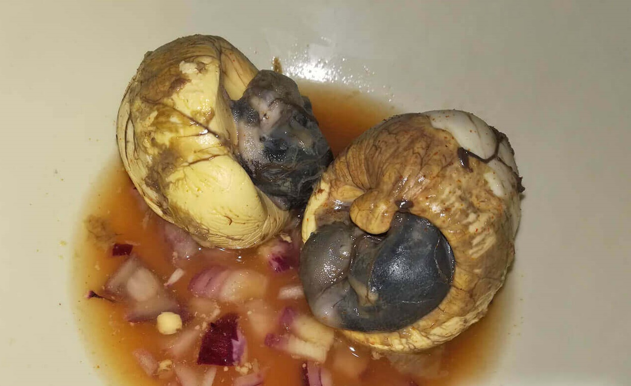 Balut - عجیب ترین غذاهای دنیا