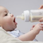 روش گرفتن شیر از کودک