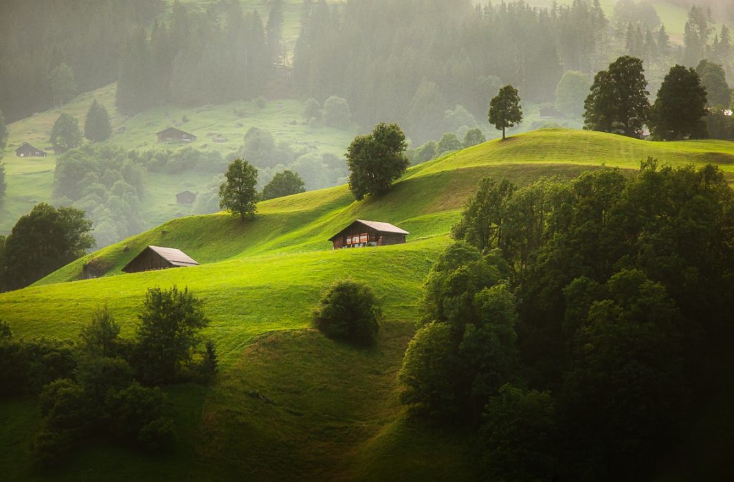 عکس طبیعت زیبای سوئیس