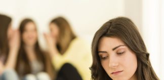 ترس از قضاوت دیگران