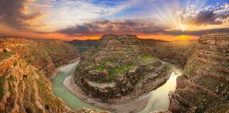 تنگه شیرز کوهدشت لرستان