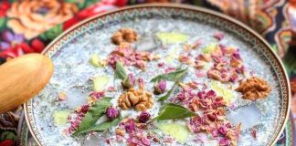 طرز تهیه آب دوغ خیار
