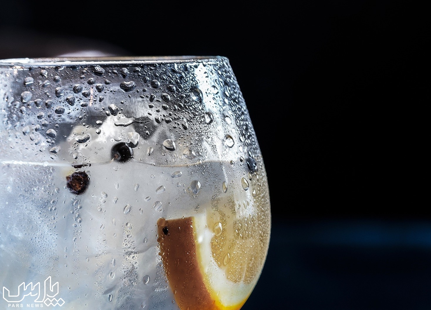 نوشیدنی سرد - عوارض خوردن آب یخ