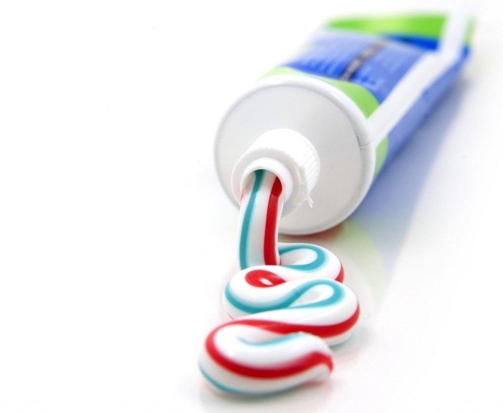 خواص خمیر دندان - کاربردهای خمیر دندان