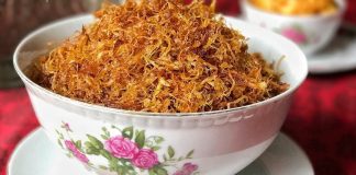 طرز تهیه پیاز داغ خشک