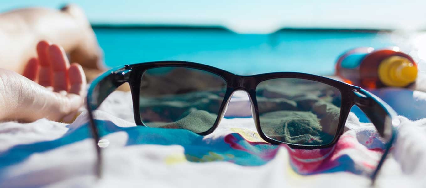 عینک دودی - نگهداری از عینک آفتابی