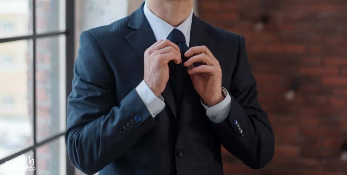 کت و شلوار دامادی - آموزش بستن کراوات مردانه