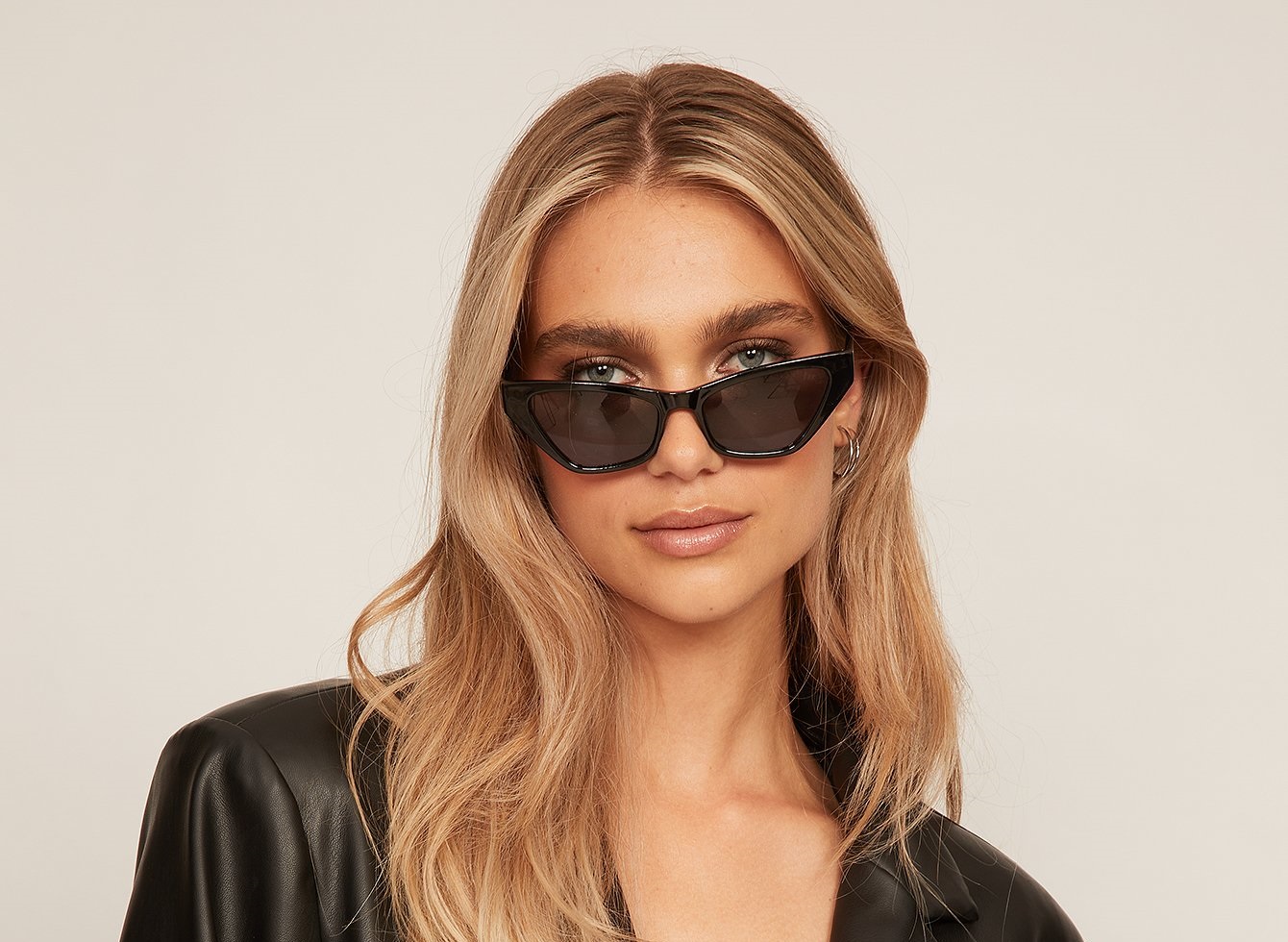 عینک زنانه جدید - فواید عینک آفتابی