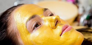 ماسک زردچوبه و ماست