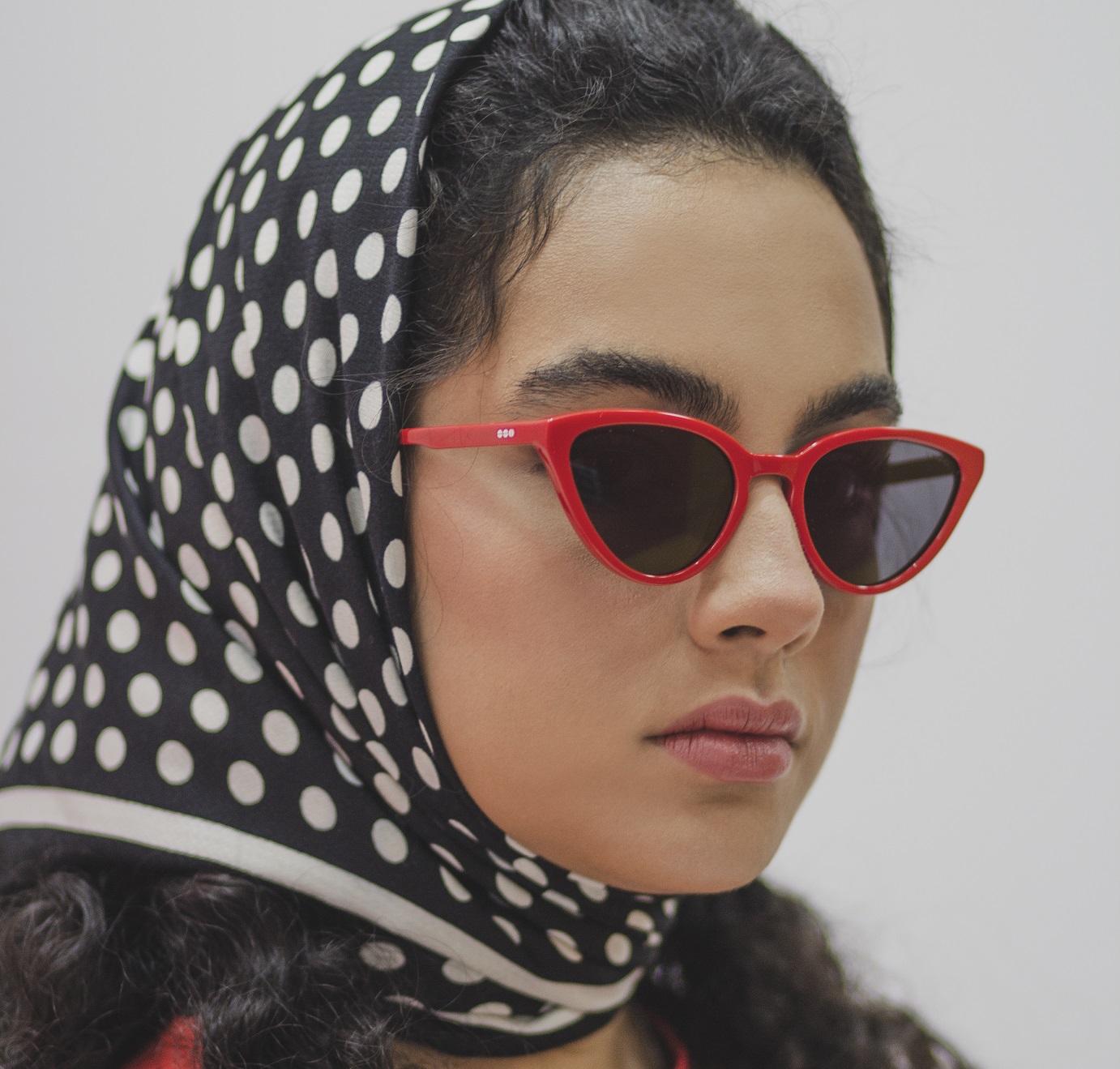 عینک آفتابی کت - عینک آفتابی استاندارد