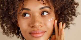 لکه های قهوه ای صورت