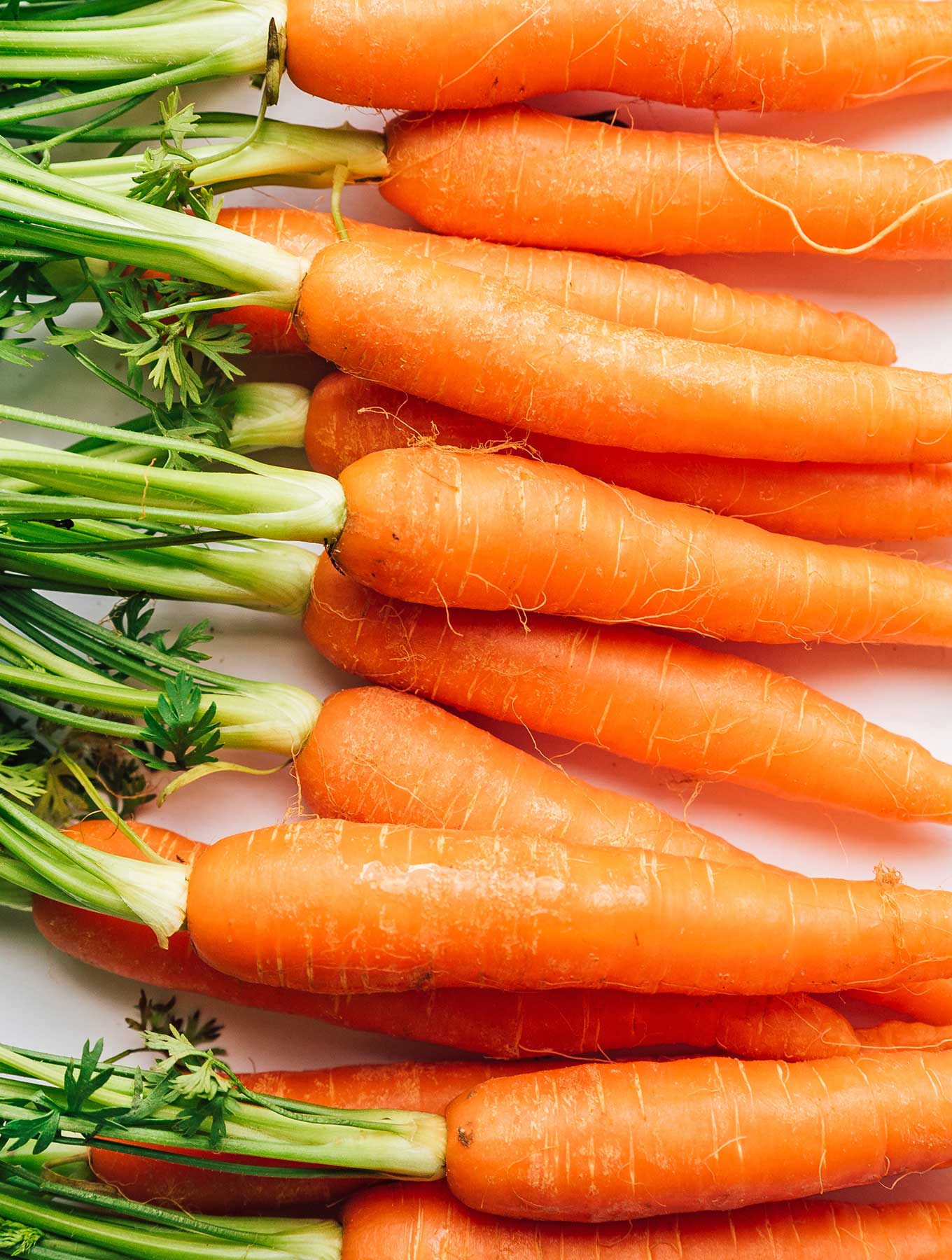 هویج - خوراکی های قاعده آور