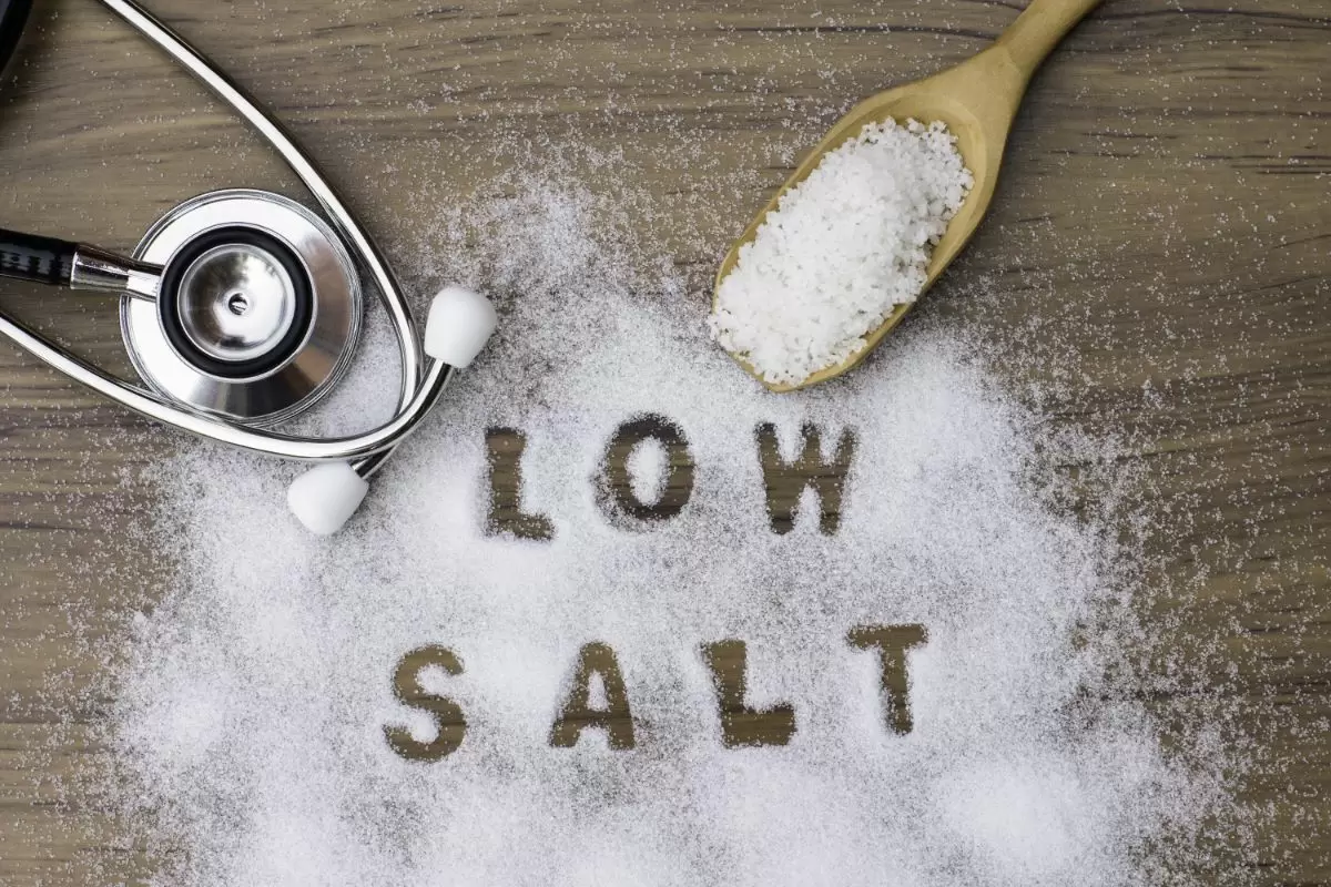 رژیم غذایی کم نمک برای درمان غلظت خون