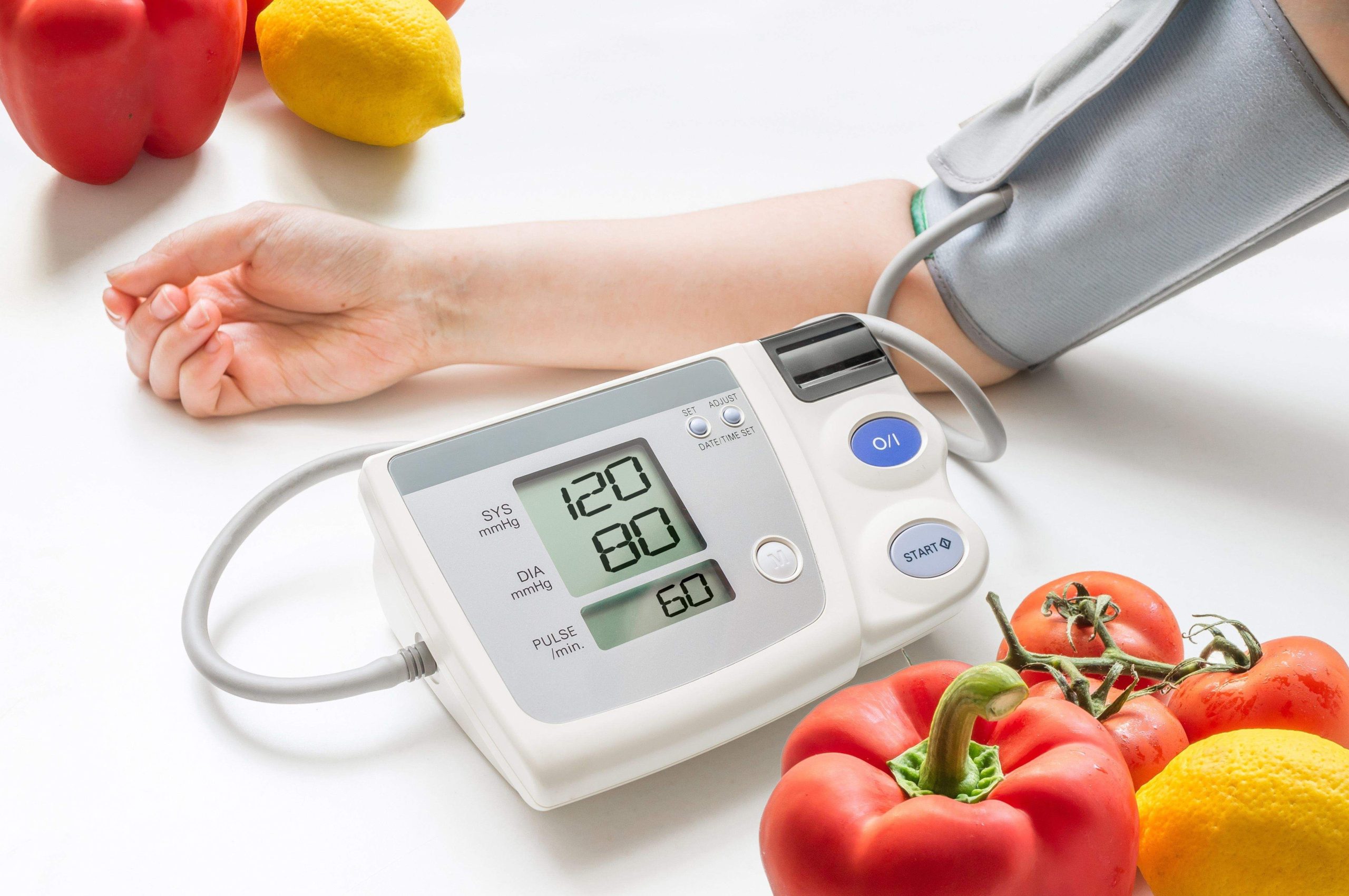 کاهش فشار خون - دستگاه فشار خون