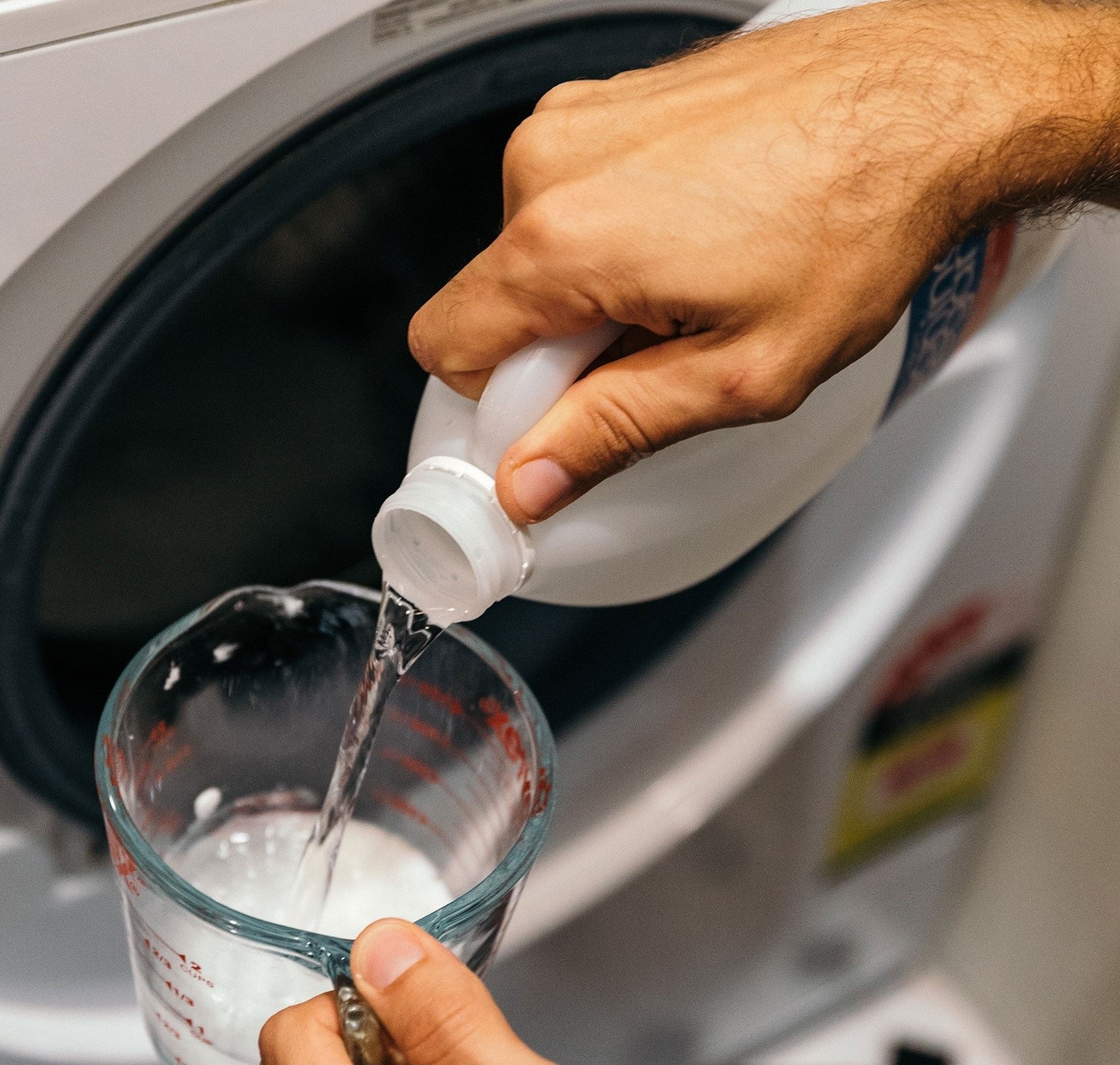 تمیز کردن ماشین لباسشویی با سرکه - تمیز کردن ماشین لباسشویی