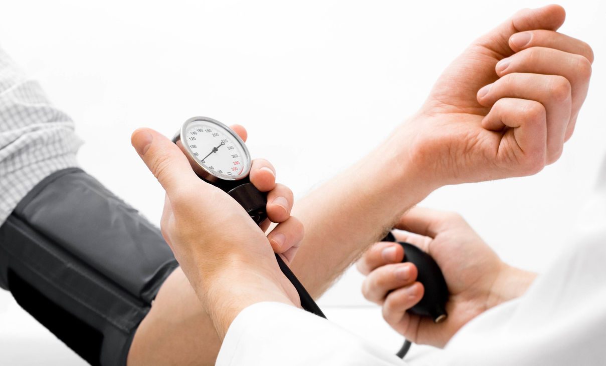 کاهش فشار خون - دستگاه فشار سنج
