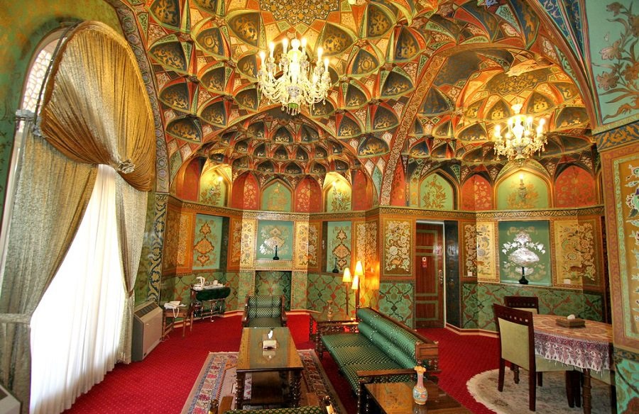 هتل عباسی - گران ترین هتل ایران