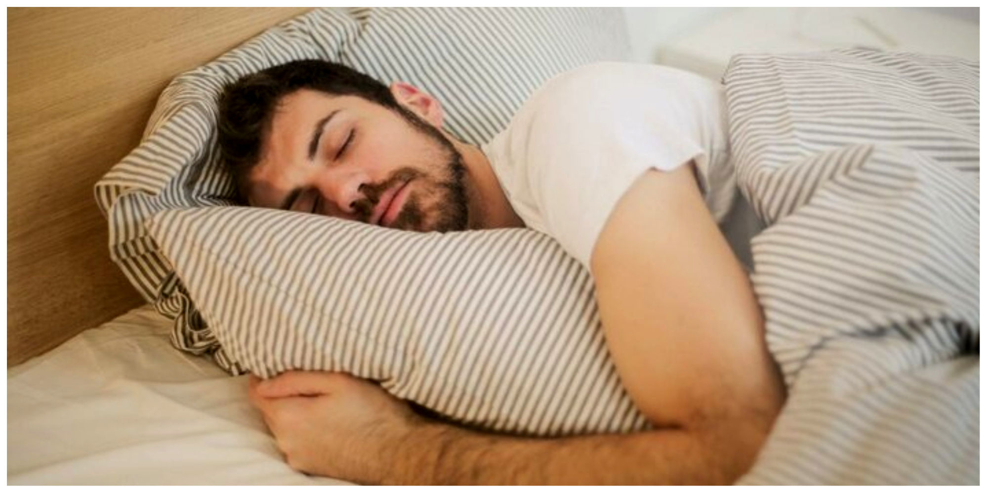 عوارض خواب بعد از ظهر - مرد در رختخواب