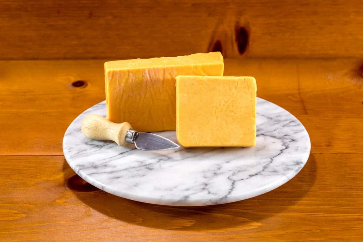 پنیر چدار - پنیر در ظرف