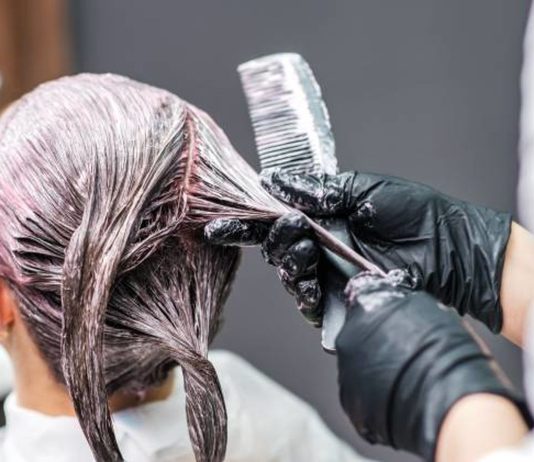 رنگ مو در دوران قاعدگی