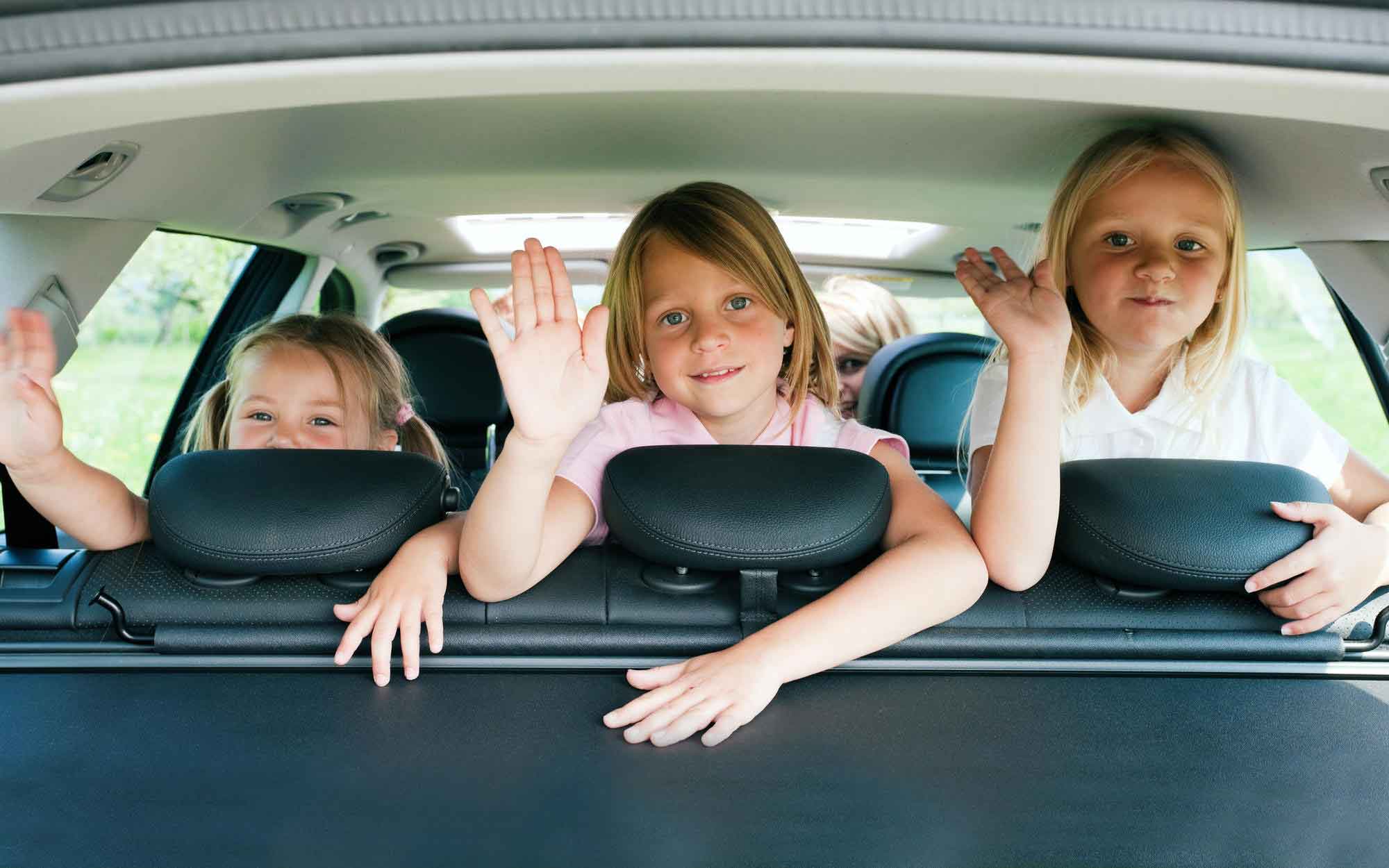 سفر با کودک - کودک در ماشین