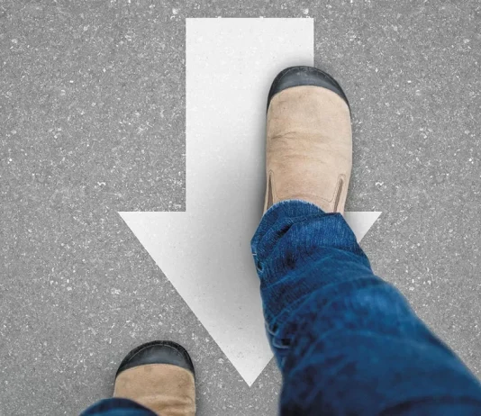 پیاده روی معکوس