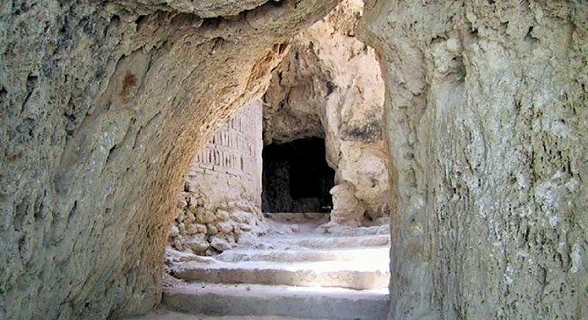 غار نیاسر کاشان - جاهای دیدنی کاشان