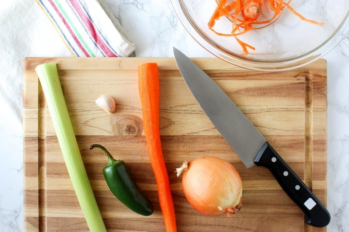 تیز کردن چاقو - هویج
