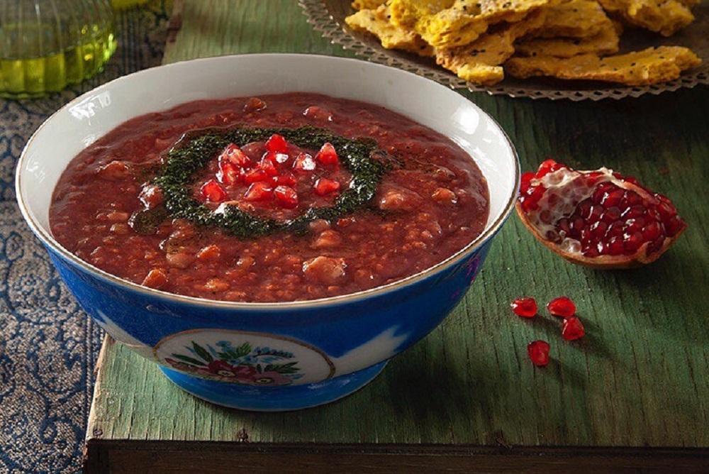 غذا با انار - طرز تهیه سوپ انار