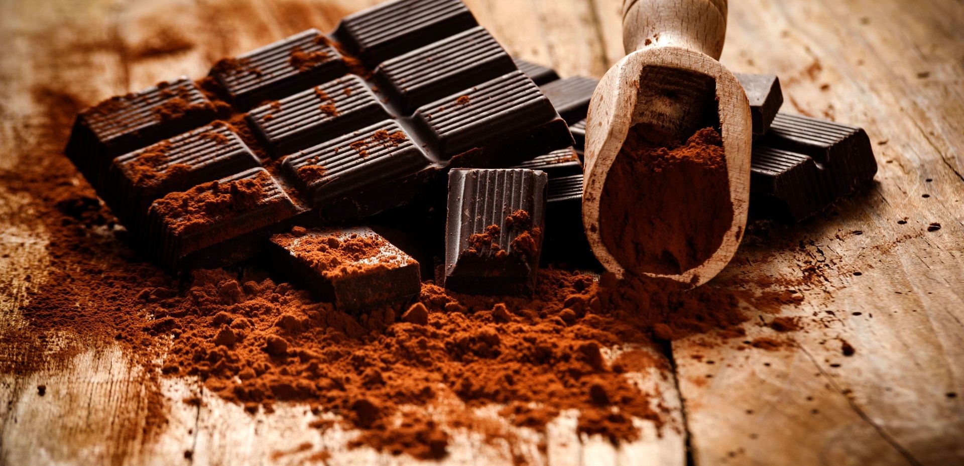 فواید شکلات تلخ - پودر کاکائو