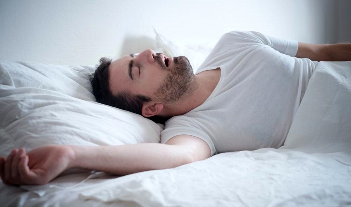 مشکل خواب - ریختن آب دهان در خواب