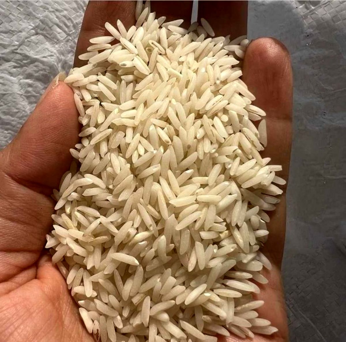 برنج هندی و پاکستانی - دست