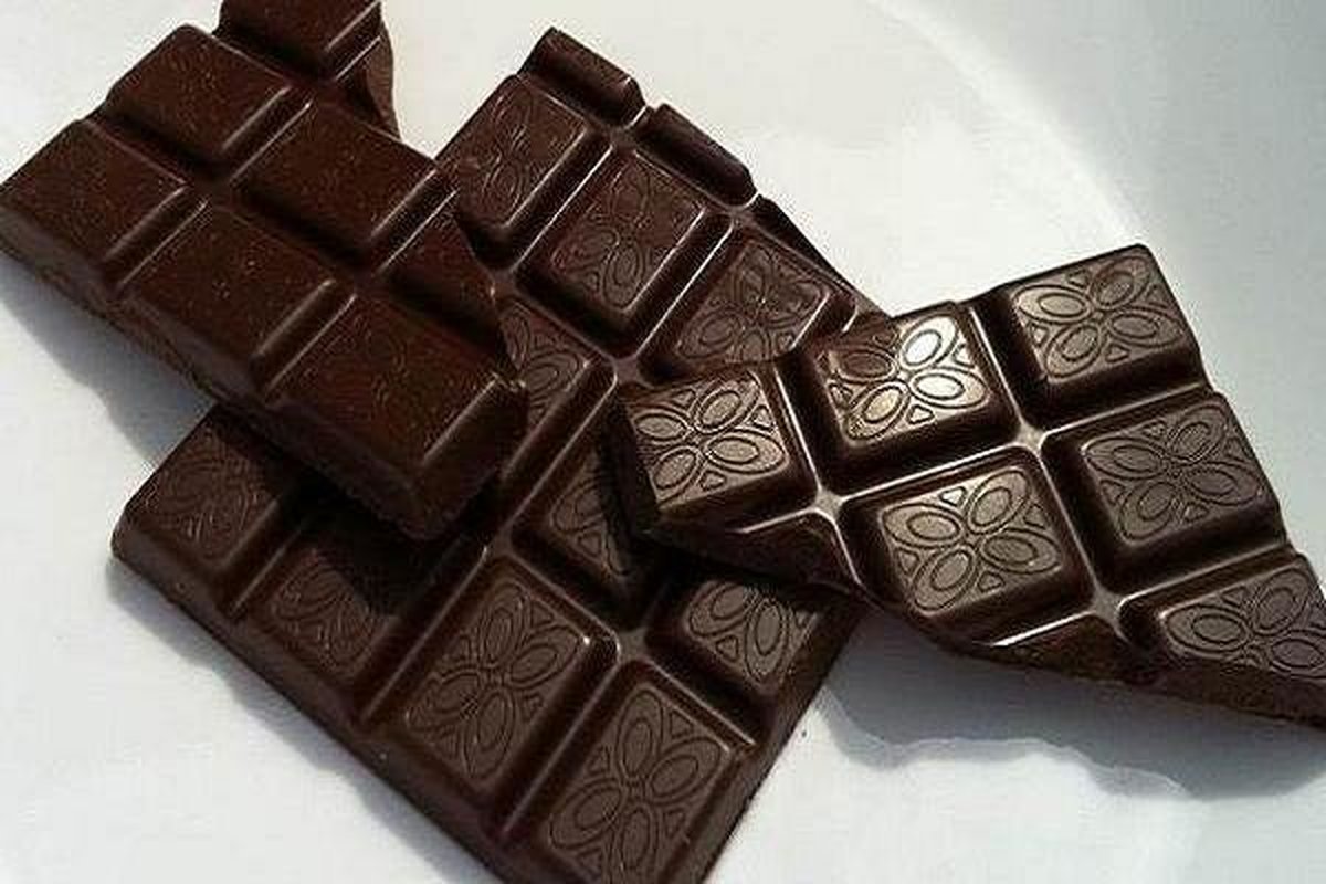 شکلات برای روده - شکلات تخته ای