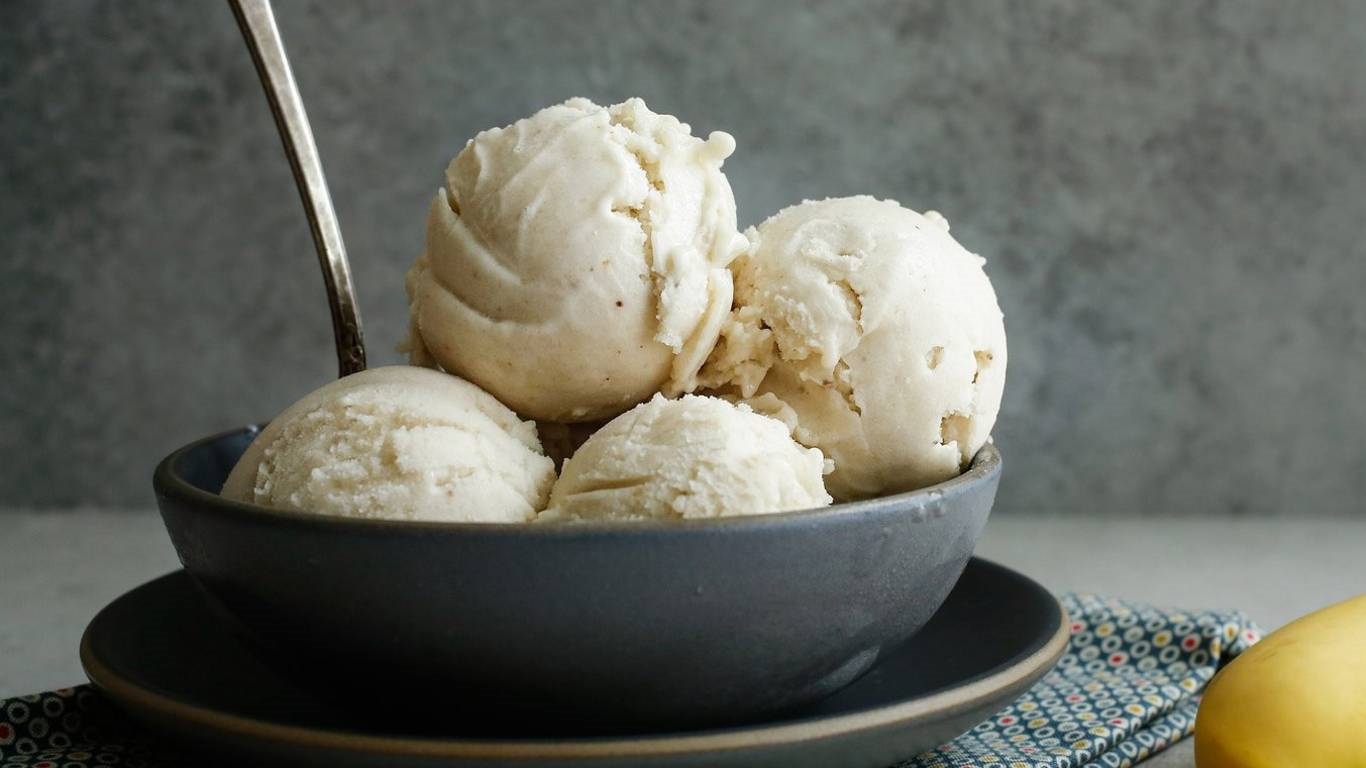 بستنی موزی - طرز تهیه بستنی رژیمی
