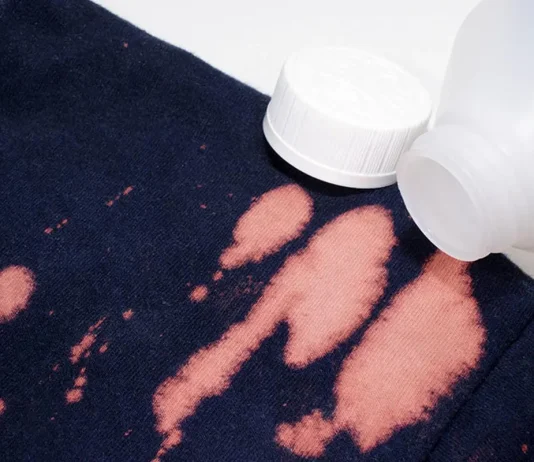 پاک کردن لکه وایتکس