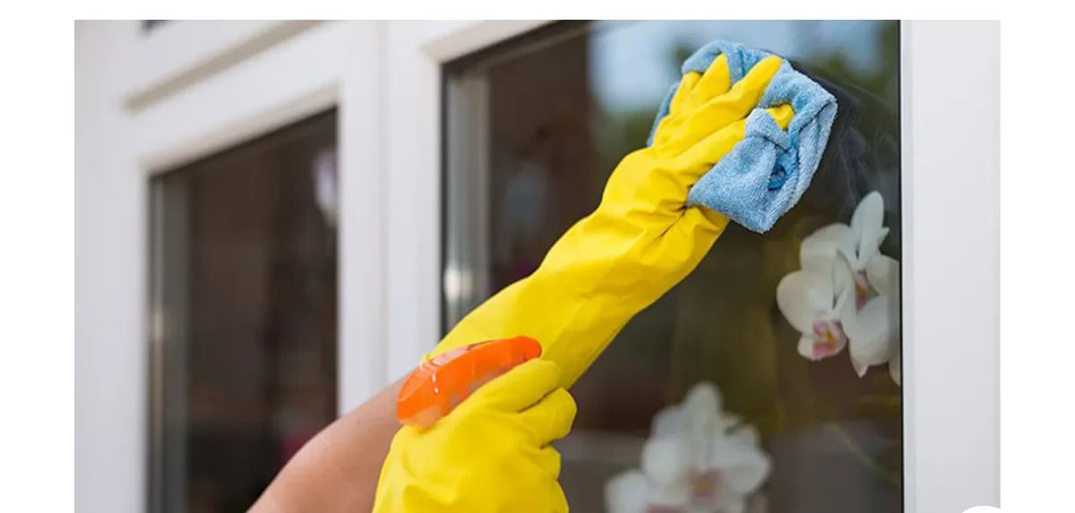 تمیز کردن بیرون پنجره - دستکش