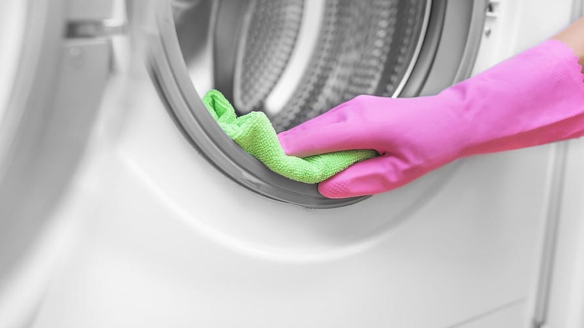 تمیز کردن لباسشویی - رفع بوی بد ماشین لباسشویی
