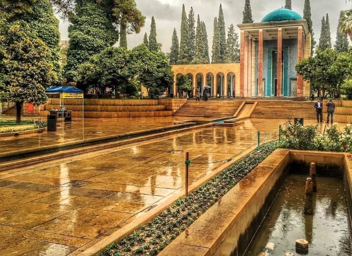 حافظیه - بهترین مسیر تهران به شیراز