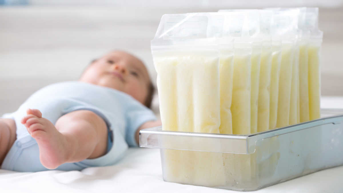 روش نگهداری شیر مادر - نوزاد