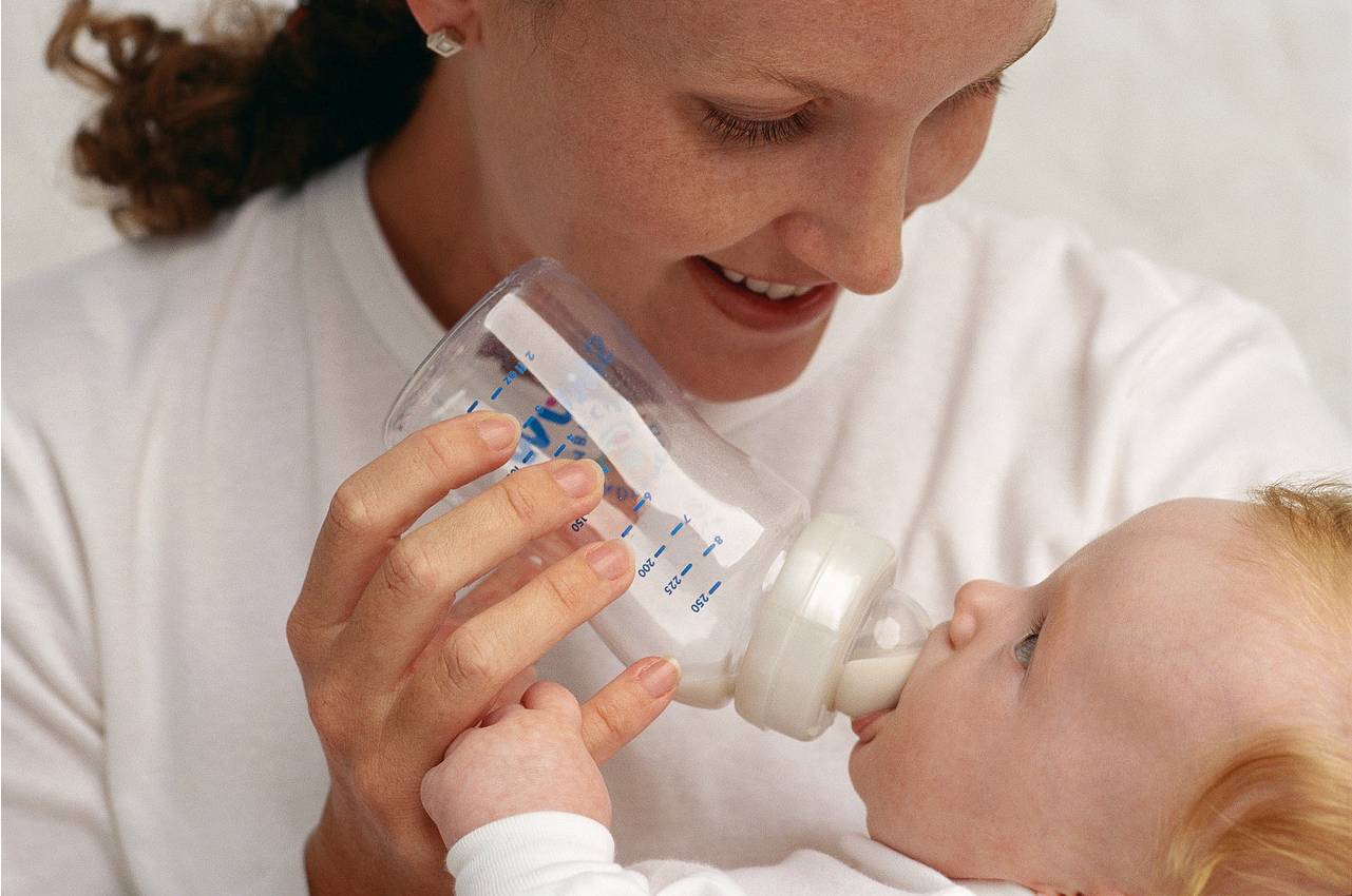 روش نگهداری شیر مادر - مادر