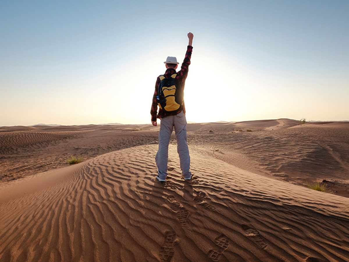 تنهایی سفر کردن | چرا باید تنها سفر کردن را تجربه کنیم؟